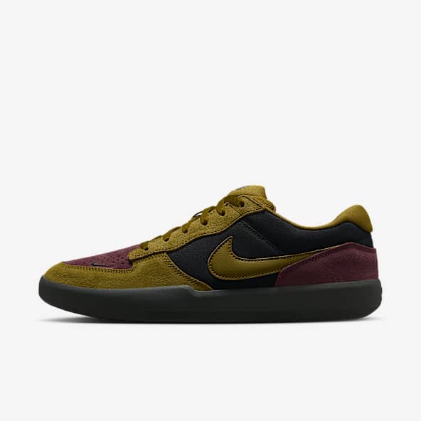 Nike ブラウン スケートシューズ Nike ブラウン スケートシューズ